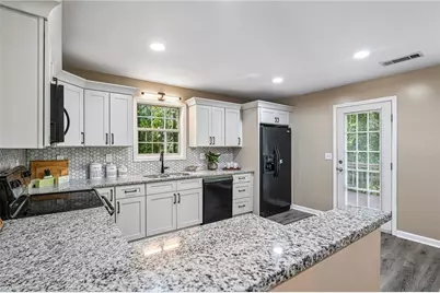 1036 Pepper Circle NW, Acworth, GA 30101 - Photo 12