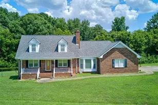 114 Marlow Rd, Maysville, GA 30558 - Photo 2