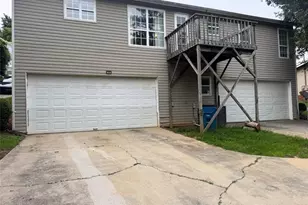 2020 Driftwood Cir, Cumming, GA 30041 - Photo 4