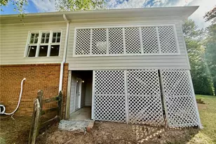 3607 Hampstead Ln NE, Roswell, GA 30075 - Photo 46