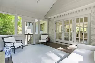 1350 Battleview Dr NW, Atlanta, GA 30327 - Photo 2