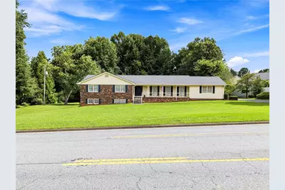 2405 Post Oak Tritt Road, Marietta, GA 30062 - Photo 34