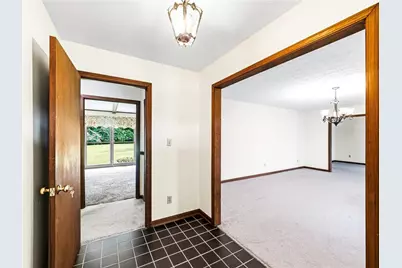 2405 Post Oak Tritt Road, Marietta, GA 30062 - Photo 4