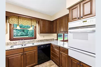 2405 Post Oak Tritt Road, Marietta, GA 30062 - Photo 14