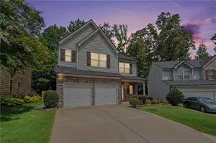 3923 King Fisher Dr, Atlanta, GA 30349 - Photo 2