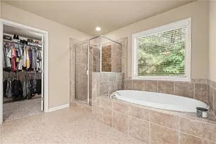 3923 King Fisher Dr, Atlanta, GA 30349 - Photo 20