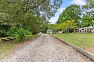 280 Strickland Rd, Alpharetta, GA 30004 - Photo 48