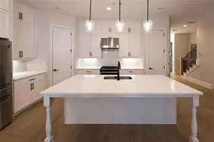 1860 NW Commons Pl NW, Atlanta, GA 30318 - Photo 6
