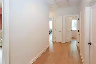 1860 NW Commons Pl NW, Atlanta, GA 30318 - Photo 10