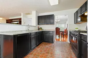 115 Village Trce, Woodstock, GA 30188 - Photo 10