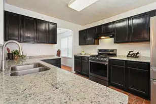 115 Village Trce, Woodstock, GA 30188 - Photo 8