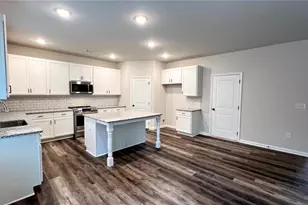 98 Fox Crk Dr, Braselton, GA 30517 - Photo 10