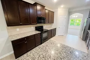 1086 Blind Brook Cir, Hoschton, GA 30548 - Photo 10