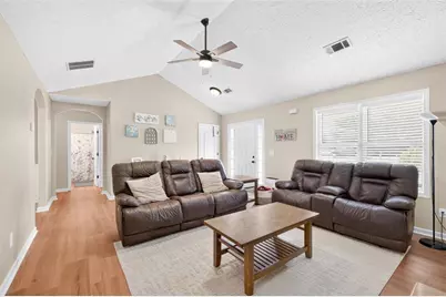 1429 Silvergate Way, Winder, GA 30680 - Photo 8