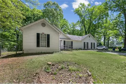 365 Cook Drive, Ellenwood, GA 30294 - Photo 2