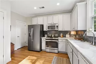 941 Tilden St NW, Atlanta, GA 30318 - Photo 26