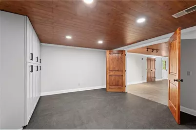 9335 Huntcliff Trace, Sandy Springs, GA 30350 - Photo 48