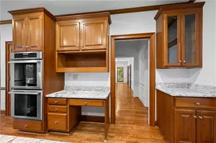 9335 Huntcliff Trce, Sandy Springs, GA 30350 - Photo 12