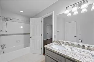 9335 Huntcliff Trce, Sandy Springs, GA 30350 - Photo 42