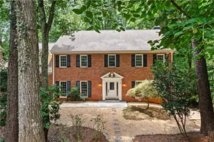 9335 Huntcliff Trce, Sandy Springs, GA 30350 - Photo 2