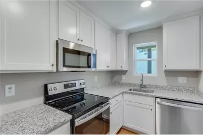 710 Jesse Jewell Parkways SE #101 CORNER - Lower Level, Gainesville, GA 30501 - Photo 8
