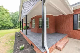 2165 Bakers Bridge Rd, Douglasville, GA 30134 - Photo 12