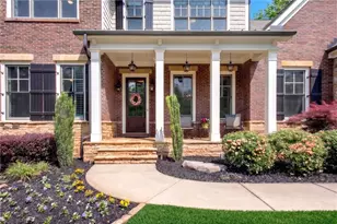 3859 Cochran Lake Dr, Marietta, GA 30062 - Photo 2