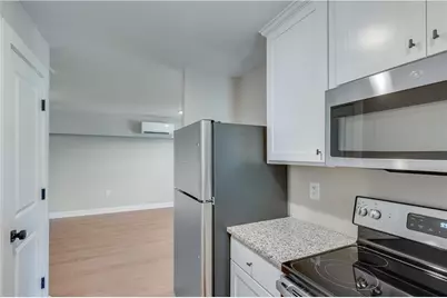 710 Jesse Jewell Parkways SE #200 CORNER - Level 2, Gainesville, GA 30501 - Photo 8