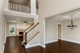 150 Peppertree Dr, Newnan, GA 30265 - Photo 4