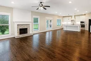 150 Peppertree Dr, Newnan, GA 30265 - Photo 10