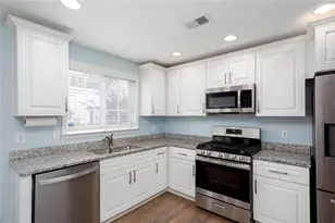 126 W Oaks Pl, Woodstock, GA 30188 - Photo 6