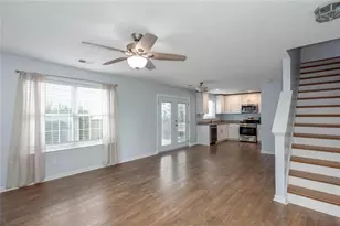 126 W Oaks Pl, Woodstock, GA 30188 - Photo 4