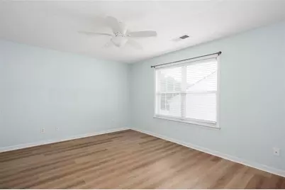 126 W Oaks Place, Woodstock, GA 30188 - Photo 14