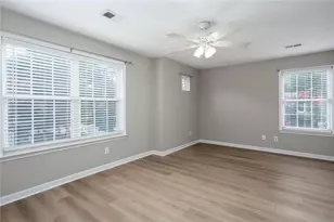126 W Oaks Pl, Woodstock, GA 30188 - Photo 10
