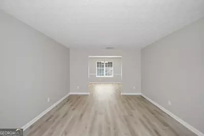 9229 Carnes Crossing Circle, Jonesboro, GA 30236 - Photo 10