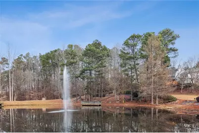 260 Wildcat Lake Dr, Lawrenceville, GA 30043 - Photo 2
