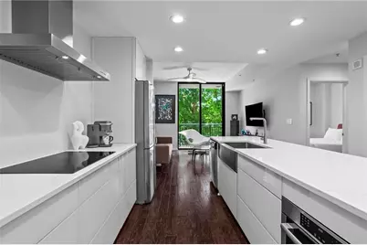3040 Peachtree Road NW #209, Atlanta, GA 30305 - Photo 4