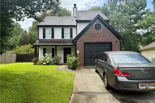 4375 Chestnut Oaks Trce, Lithonia, GA 30038 - Photo 1