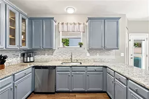 3602 Silver Brooke Ln NW, Kennesaw, GA 30144 - Photo 6