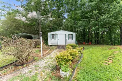 6140 Henry Smith Road, Murrayville, GA 30564 - Photo 8