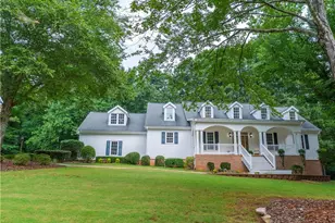 4655 Hamptons Dr, Alpharetta, GA 30004 - Photo 1