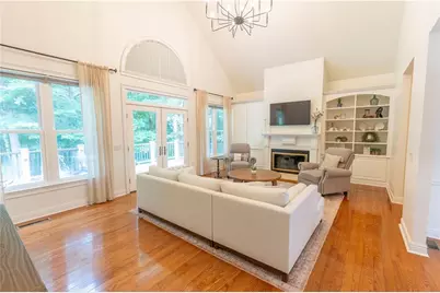 4655 Hamptons Drive, Alpharetta, GA 30004 - Photo 10