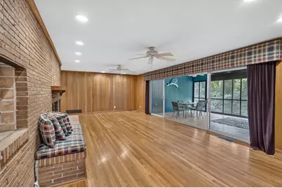 5274 Powers Ferry Road NW, Sandy Springs, GA 30327 - Photo 14