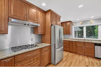 5274 Powers Ferry Road NW, Atlanta, GA 30327 - Photo 12