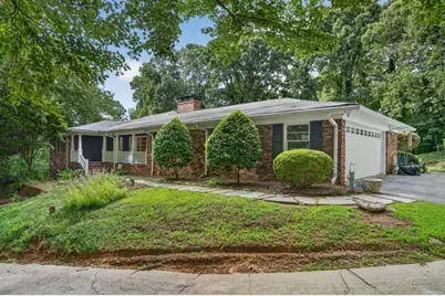 5274 Powers Ferry Road NW, Sandy Springs, GA 30327 - Photo 2