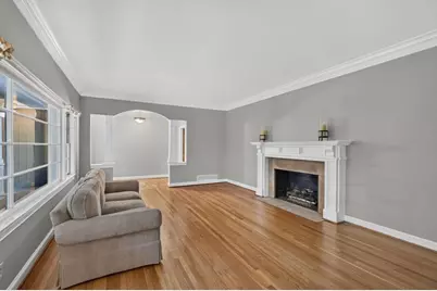 5274 Powers Ferry Road NW, Sandy Springs, GA 30327 - Photo 8