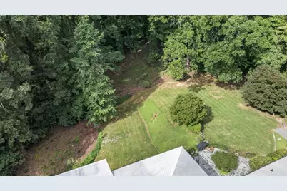 5274 Powers Ferry Road NW, Sandy Springs, GA 30327 - Photo 36