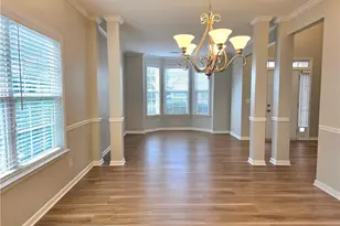 621 Roxtree Ct, Buford, GA 30518 - Photo 4