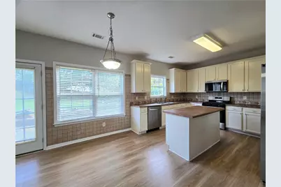 621 Roxtree Court, Buford, GA 30518 - Photo 6