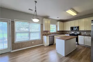 621 Roxtree Ct, Buford, GA 30518 - Photo 6